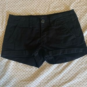 Low-Rise Black American Eagle Shorts